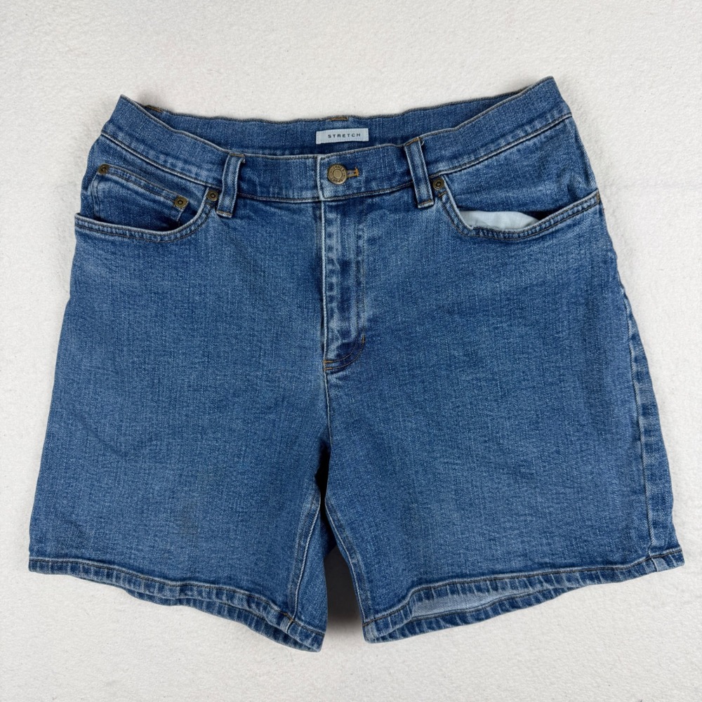 Jones Sport Womens Denim Shorts Size 8 Medium Wash Stretch Cotton Lycra 5-Pocket